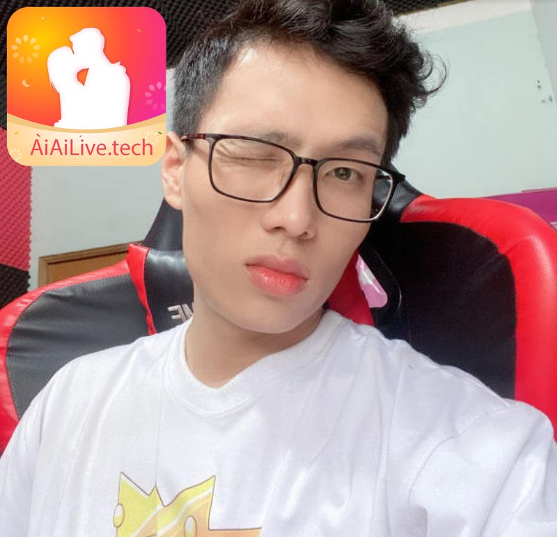 Hành trình trở thành một Streamer nổi tiếng của Lê Thương